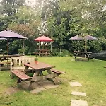 The Eagle And Child فندق ستايفلي