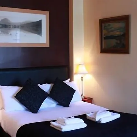 Hotel The Eagle And Child